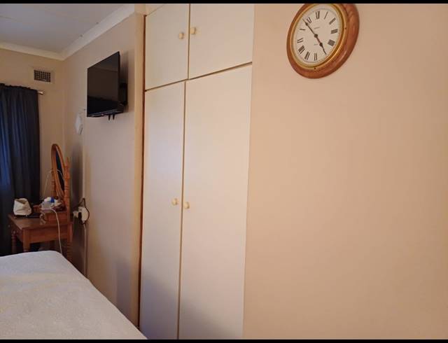 3 BEDROOM HOUSE FOR SALE IN ESCOMBE